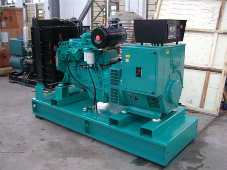 巴里坤200kw康明斯柴油发电机组图片 巴里坤200kw康明斯柴油发电机组图片